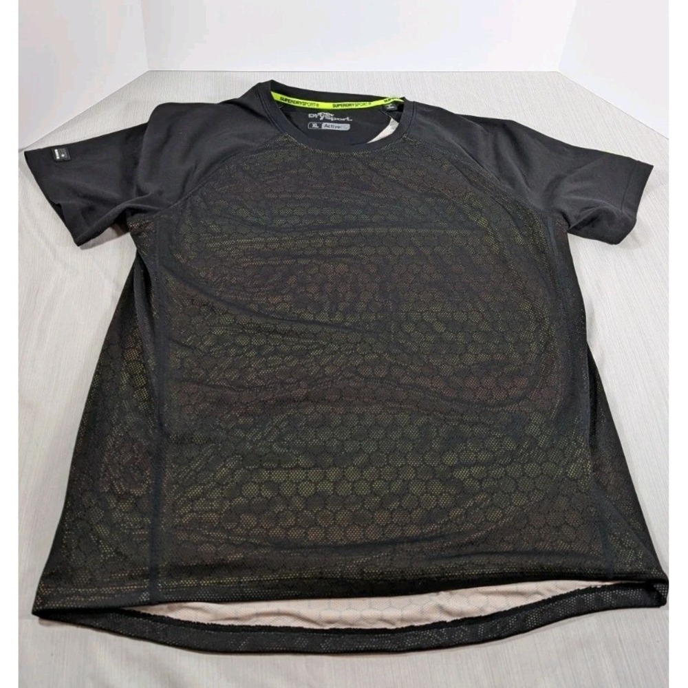 Superdry Sport Active Fit Shirt - Size XL‎